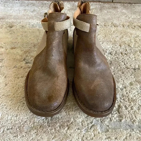 Born Two Tone Brown Leather Suede Ankle Booties Cut Out  Buckle Strap: 6.5M - Picture 3 of 11